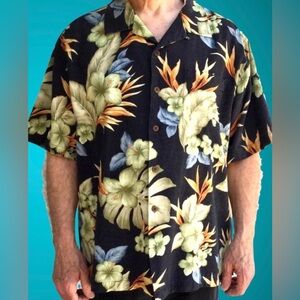 Caribbean Joe Black and Green Casual Button Down Shirt